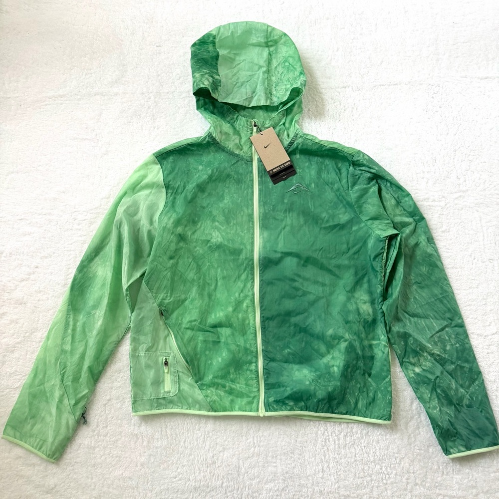 Nike Trail Repel Running Windbreaker Light Jacket FN6853-376 Women’s Size M Rare